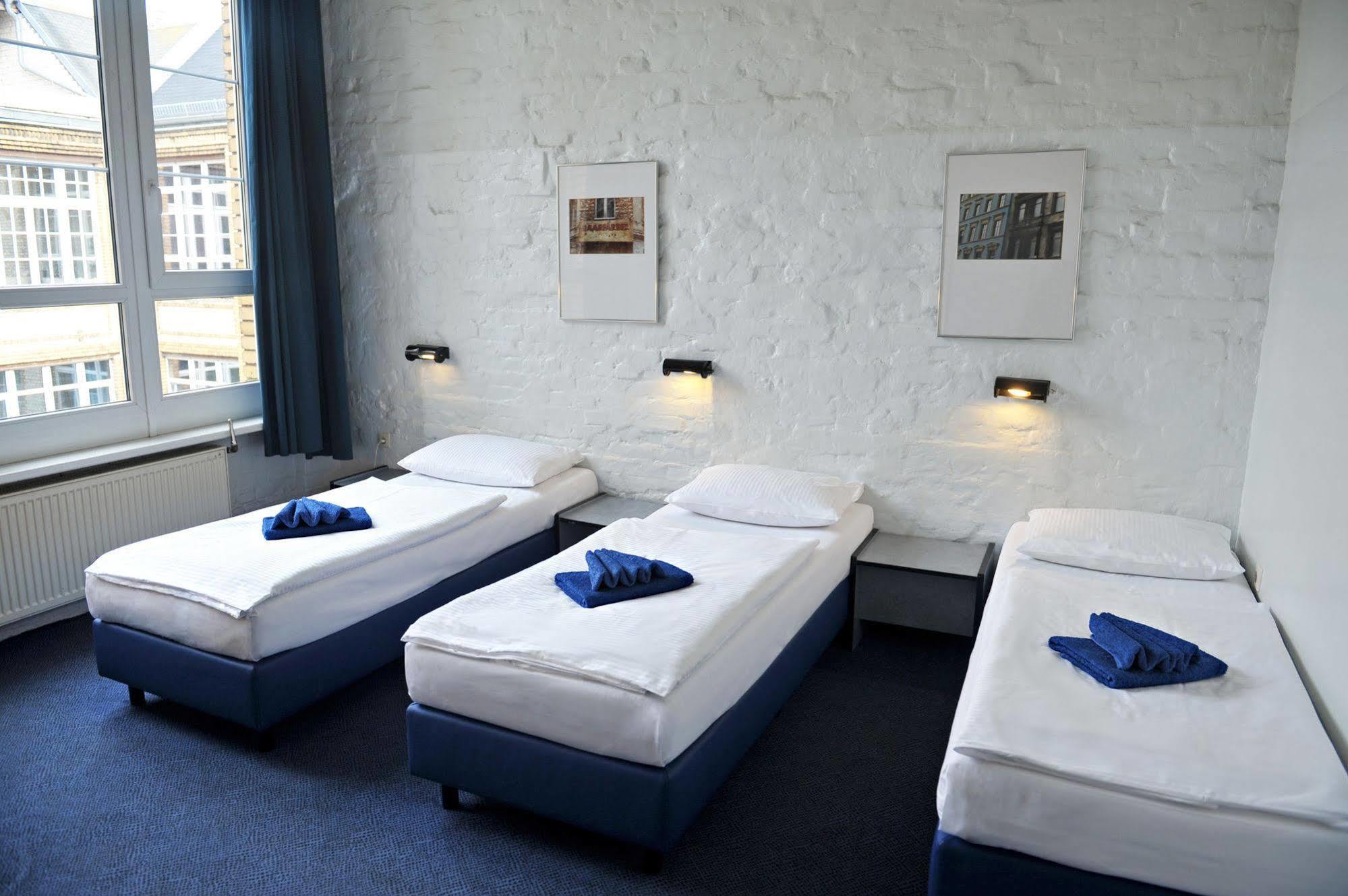 Hotel Transit Berlin Exterior photo