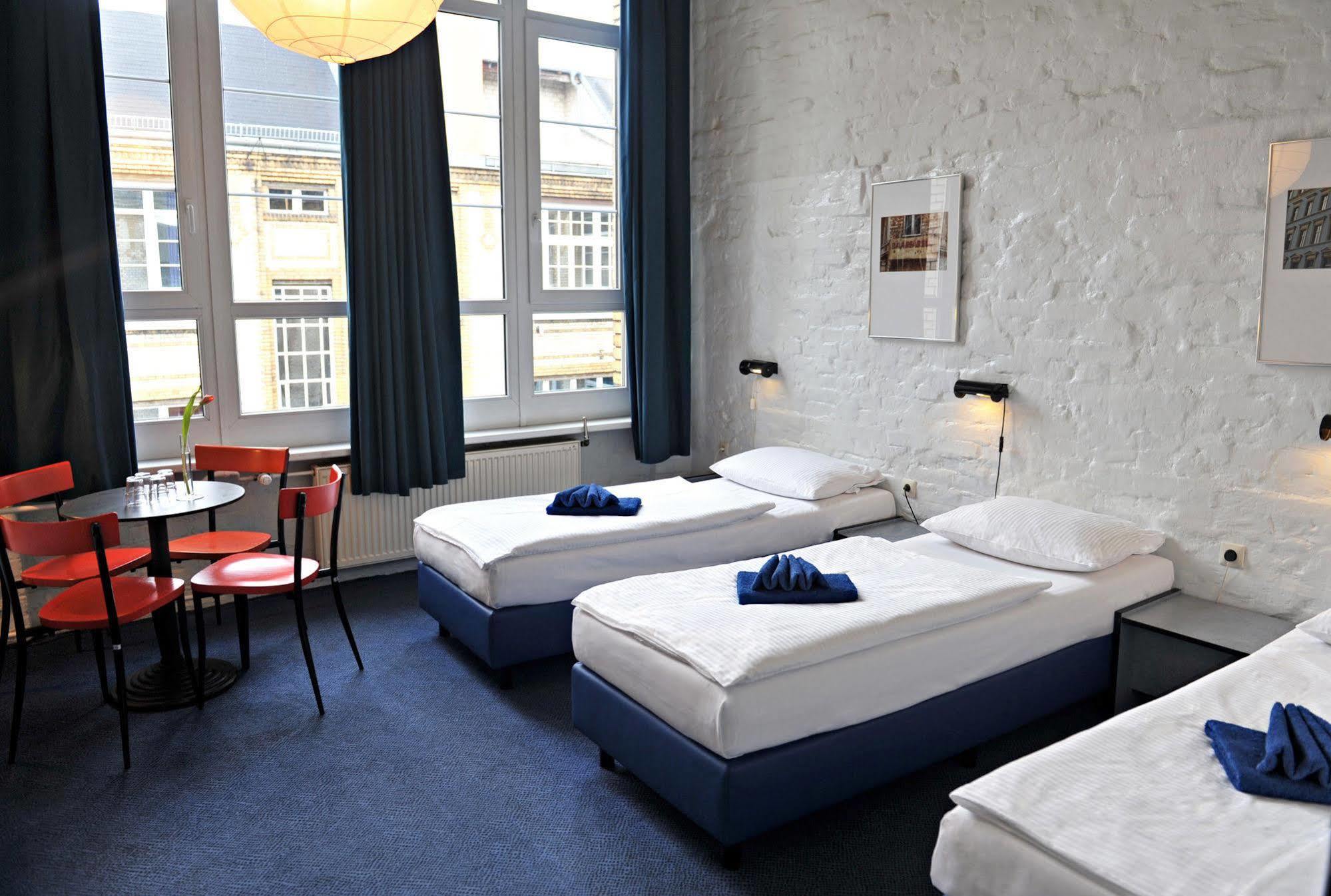 Hotel Transit Berlin Exterior photo