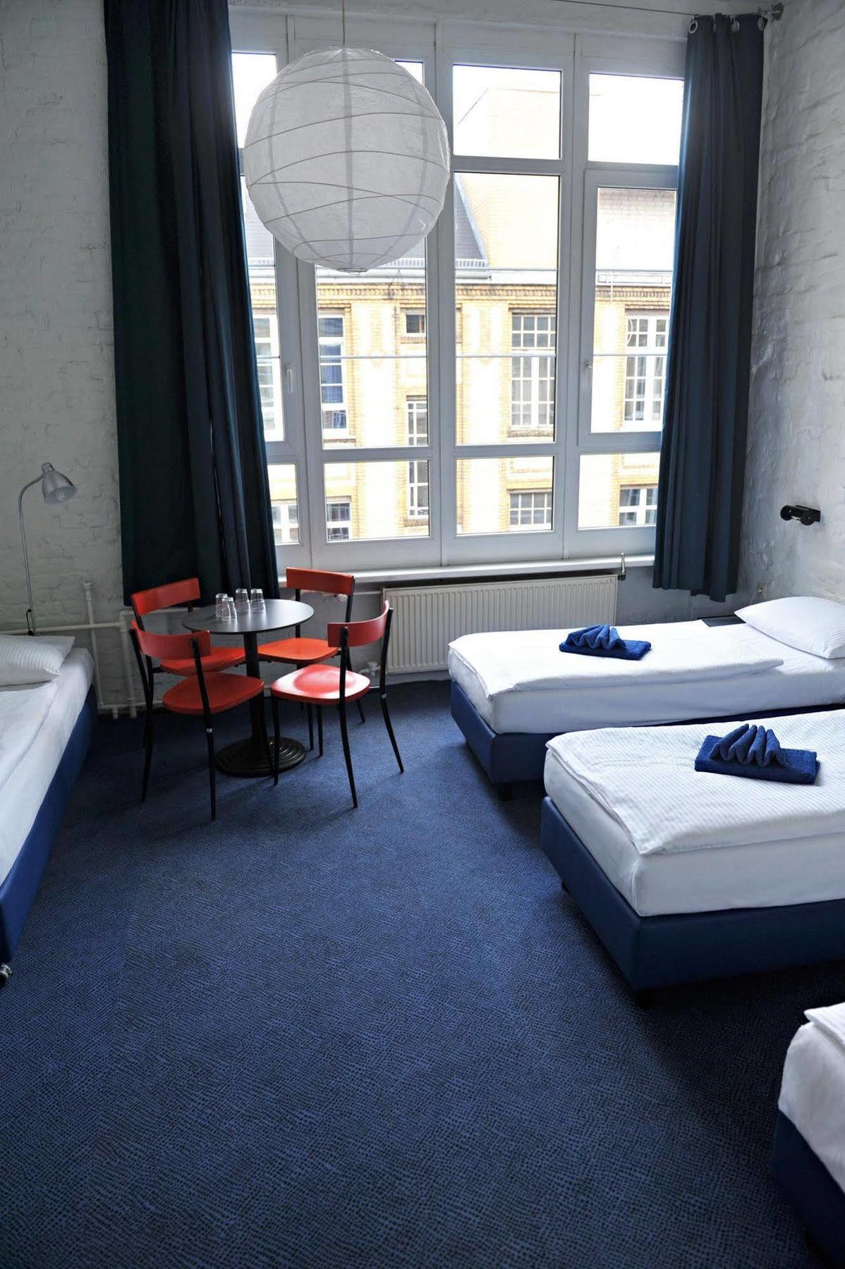 Hotel Transit Berlin Exterior photo